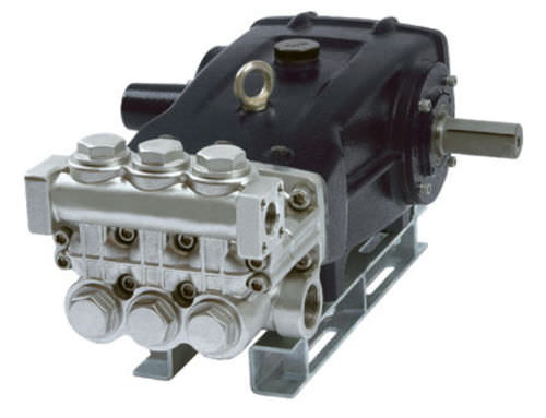 Bomba de émbolo - 2545S series - Hypro Pressure Cleaning - para productos químicos / industrial / tríplex