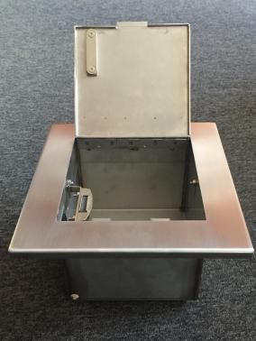 Caja empotrable - MARÉCHAL - DIB PRODUCTION - cuadrada / de acero inoxidable / a medida
