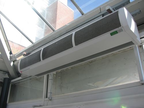 Cortina de aire de calor - T100W - Teddington France - horizontal / comercial / con calor por agua