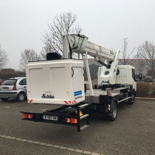 Cesta elevadora montada en tractor - SCJ18 - Safi Group srl - montada sobre camión / electrohidráulica / para uso exterior