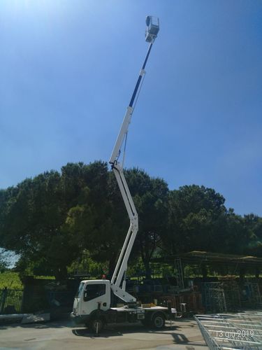 Cesta elevadora montada en tractor - SCA23 HE+H - Safi Group srl - con ruedas / montada sobre camión / para la agricultura