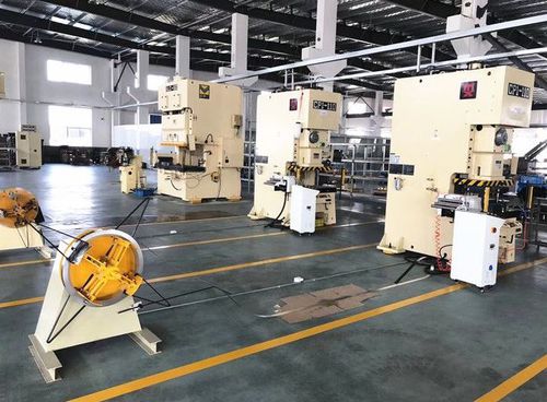 Línea de prensas mecánica - Shenzhen Sunrui Machinery Co., Ltd. - de estampado / de embutido / de enderezar