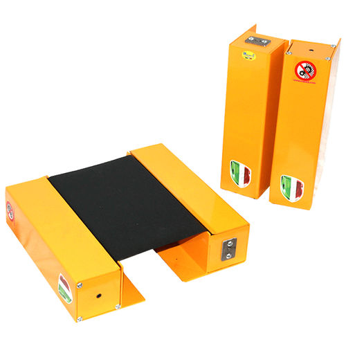 Capó de protección para torno - Buww Coverings Inc. - para husillo