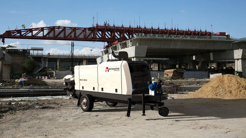 Bomba para hormigón móvil - BSS 21-90-E - BETONSTAR MAKINA SANAYI VE TICARET A.S. - para obra