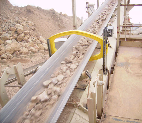 Detector de metales de túnel - Barrier series - Slavutich Technology LLC - para transportador / para productos a granel / de alta sensibilidad