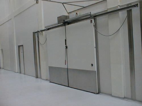 Puerta corredera - AS1502F - DAN-doors - de metal / para cámara frigorífica / industrial