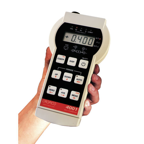 Millióhmetro digital - DO4000 - Seaward - portátil / 4 hilos / reforzado