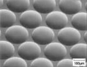 Matriz de lentes de vidrio BK7 - 200 µ - Rockwell Scientific - ultravioleta / microscópica