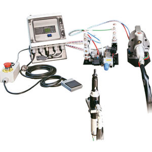 Remachadora hidroneumática - UBIE - FAR - neumática / automática / para insertos roscados