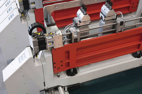 Centro de taladrado CNC - IMAGIC - IMA Klessmann