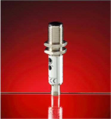 Sensor fotoeléctrico tipo réflex - AECO - cilíndrico / infrarrojo / IP67