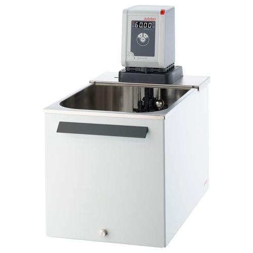 Baño termostático con indicador digital - CORIO CD-B39 - JULABO GmbH - de acero inoxidable / de circulación / de calor
