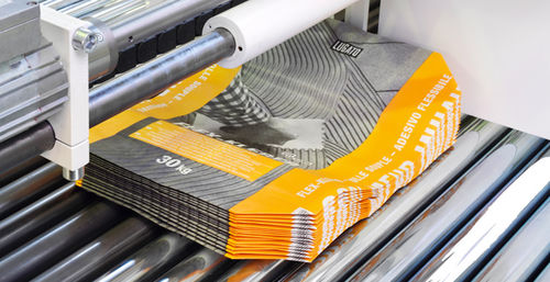 Almacenamiento automático vertical - TRANSYSTEMS  - WINDMÖLLER & HÖLSCHER