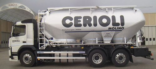 Camión cisterna de transporte - CMA 25 - OMEPS - de 3 ejes