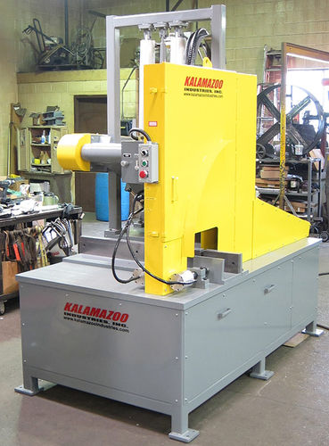 Sierra circular - K36D - Kalamazoo Industries - para metales / automática / de disco abrasivo