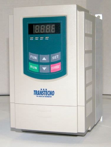 Variador de frecuencia trifásico - TT100 - Transtecno - vertical