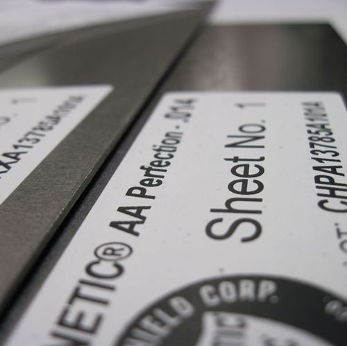 Film de blindaje EMI - Co-NETIC® AA - Magnetic Shield Corporation - de metal