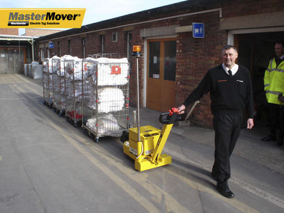 Empujador/tirador de carga eléctrico - 2 000 kg | MT200 - MasterMover International