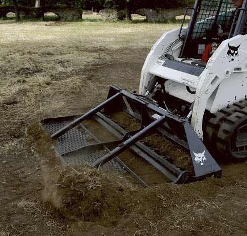 Regruesadora de suelo - BOBCAT