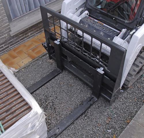 Horquilla para palets reglable - BOBCAT - para minicargadora / de acero