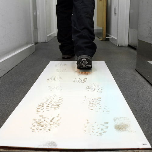 Alfombra de limpieza - WC0 series - COBA Europe Ltd - de polietileno / para hospitales / blanca