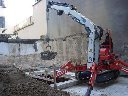 Grúa con orugas - 8700-E4 - kegiom lifting s.n.c. - telescópica / articulada / de elevación