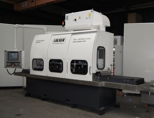 Desbarbadora con cepillo - FB 384 - LOESER GmbH - de estantería de ángulos / de acabado / rectificadora