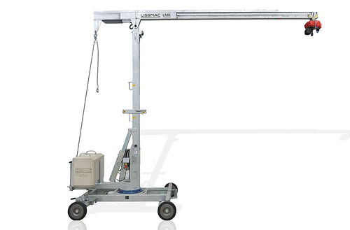 Grúa pluma de columna - LMK 400 TFE - LISSMAC Maschinenbau GmbH - de elevación / móvil