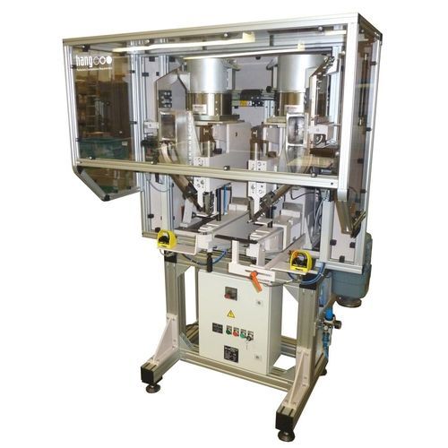 Máquina remachadora para remache hueco - 150-45 - Constantin Hang Maschinen-Produktion GmbH
