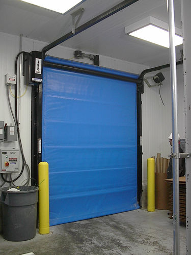 Puerta enrollable horizontal - FasTrax® FR - Rite-Hite - enrollable / de tejido / para congelador