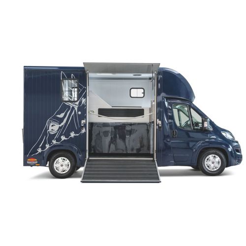 Camión de transporte - COMPACT BASIC series - Böckmann - para caballos / de 2 ejes