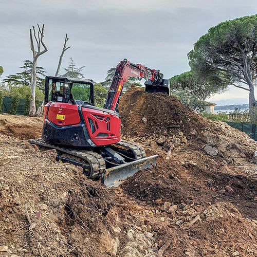 Excavadora intermedia - SV100-7 - YANMAR COMPACT EQUIPMENT EMEA S.A.S. - con orugas / diésel / para obra de construcción