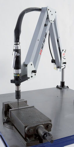Célula robotizada de fresado - XYZ FAST TAP series  - XYZ Machine Tools - de ensamblaje