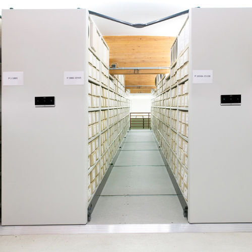 Sistema de estanterías de oficina - COMPACTUS® series - Bruynzeel Storage System - con tablas / móvil / compacto