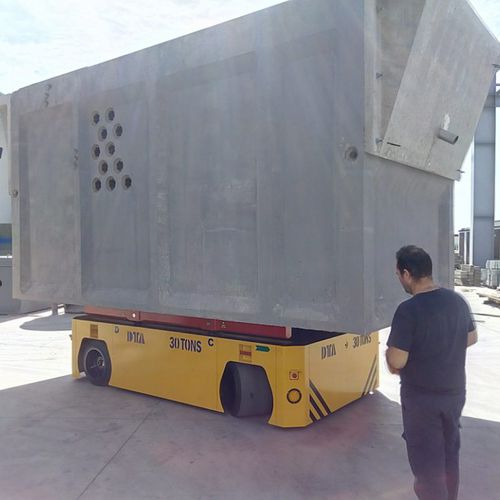 Transportador autopropulsado eléctrico - DTA - de 2 ejes / elevador / multidireccional