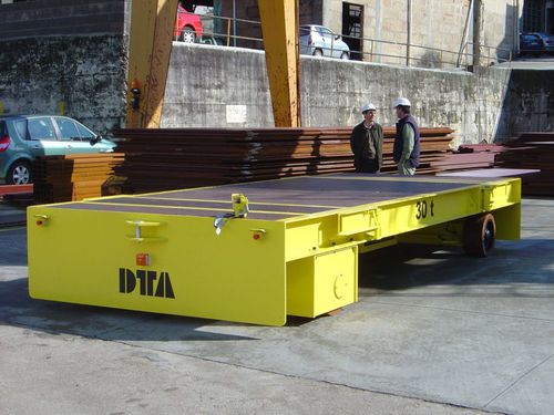 Transportador autopropulsado eléctrico - DTA - de 2 ejes / para la construcción naval