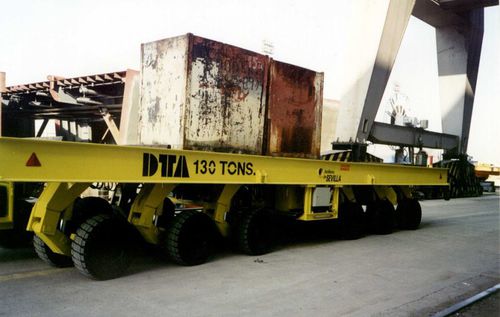 Transportador autopropulsado con motor diésel - DTA - de 6 ejes / para grandes cargas / para la construcción naval
