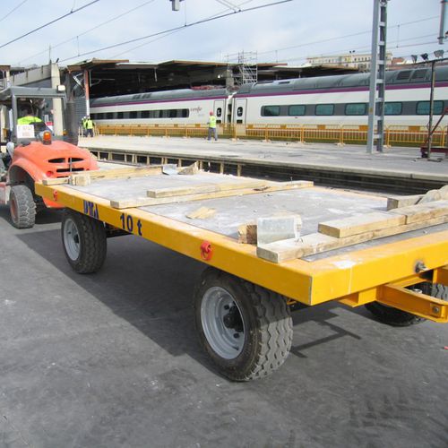 Remolque plataforma - DTA - para equipamiento industrial / de 2 ejes / de acoplamiento