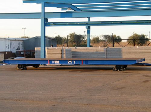 Remolque plataforma - DTA - para equipamiento industrial / de 2 ejes / de acoplamiento