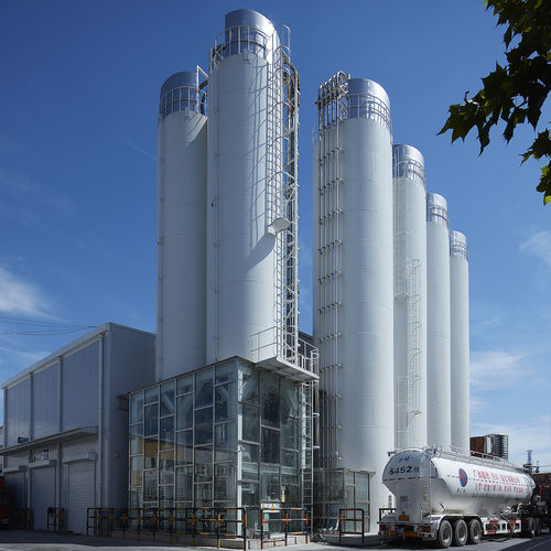 Silo con fondo vibratorio - AZO Group - para productos a granel / para productos químicos / para sistema de organización