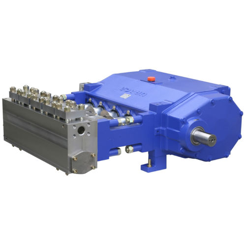 Bomba de émbolo - P5 series - URACA GmbH & Co.KG - de agua / para productos químicos / de aceite