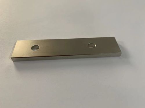 Imán de NdFeB sinterizado - Magengine GmbH - paralelepípedo / para motor / para equipamiento electrónico