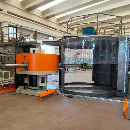 Máquina de rotomoldeado tipo carrusel - Polivinil Rotomachinery - para elastómeros / con brazos fijos / de alta eficacia