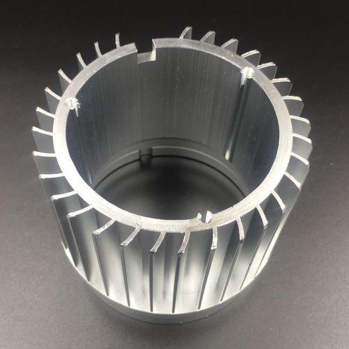Disipador térmico de aluminio - KINTO ELECTRIC CO., LTD.