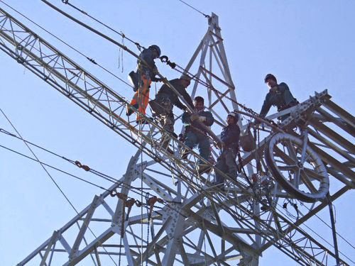 Podio de seguridad - PLL - TESMEC