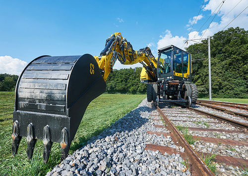 Excavadora intermedia - S22RR - KAISER AG Fahrzeugwerk - de ruedas / diésel / para obra de construcción