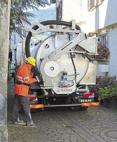 Camión hidrolimpiador - ECO-Combi - KAISER AG Fahrzeugwerk - de 3 ejes / con reciclaje de agua