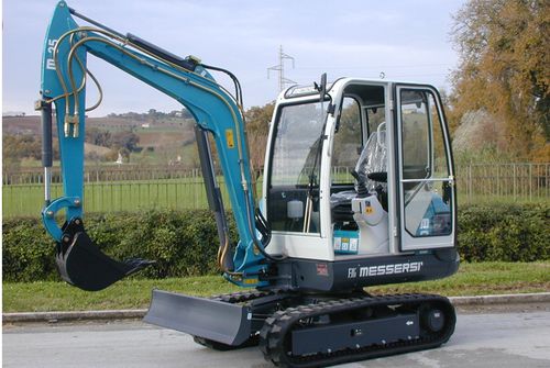 Miniexcavadora - M-35K - Messersì S.p.A. - con orugas / Tier 2 / para obra de construcción