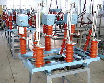 Disyuntor de corte de carga de vacío - ningbo yinzhou huayuan electric and machine indust - en línea / unipolar / montado en poste