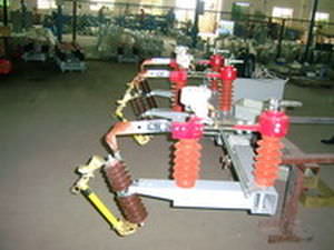 Disyuntor de corte de carga aislado en aire - ningbo yinzhou huayuan electric and machine indust - en línea / unipolar / montado en poste